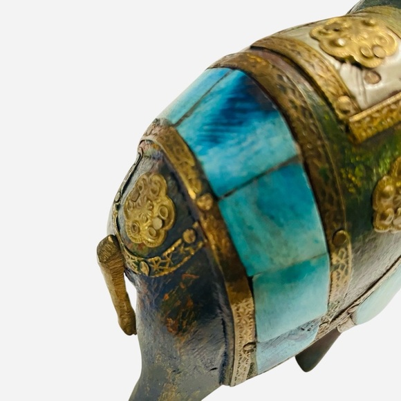 Carved Wood Indian Elephant Copper Brass and Bovine Bone Inlay Embellishments - Picture 10 of 13